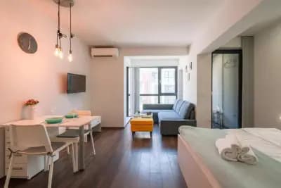 Bright Studio in the City Center