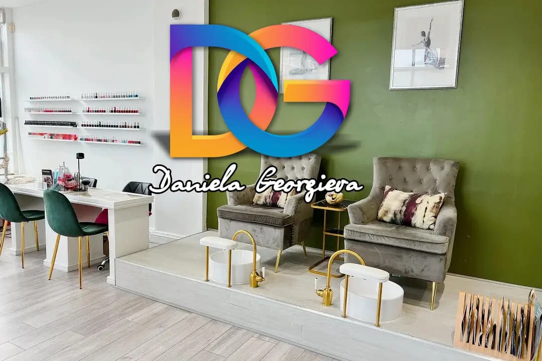 DG NAILS CENTER