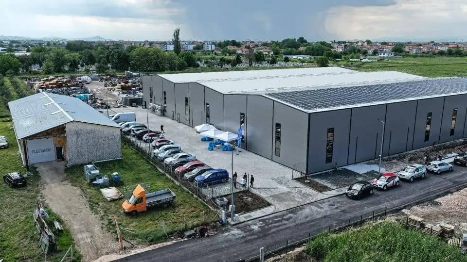 Zone One padel and tennis complex