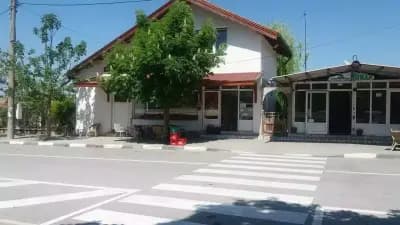 Хранителен магазин Мезек