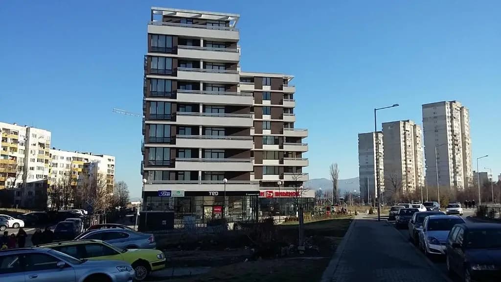 Apartments Mladost 1A