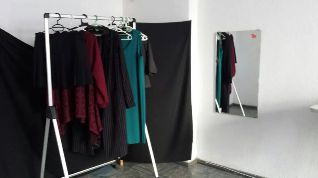 Модна и Дизайнерска Къща "Грейс" - Габрово / Fashion House "Grace" - Gabrovo