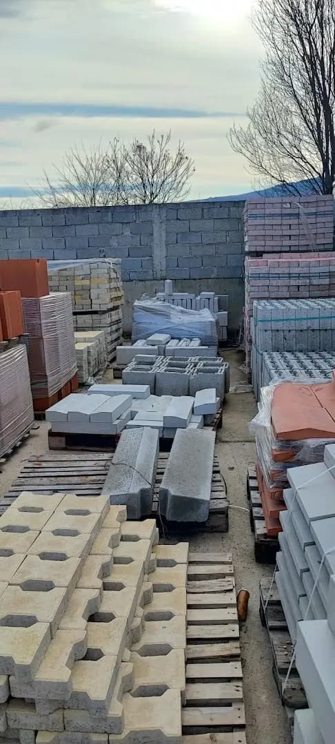 MAKSIM LTD