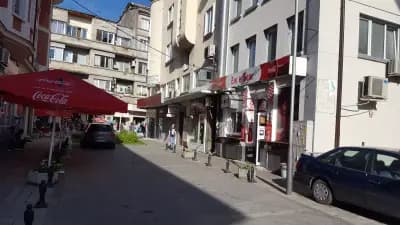 ЕЖ и БЕЖ Бързо Хранене