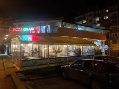 Pizza Grande Family