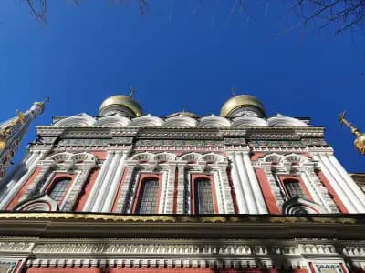 Хотел "Опълченец"