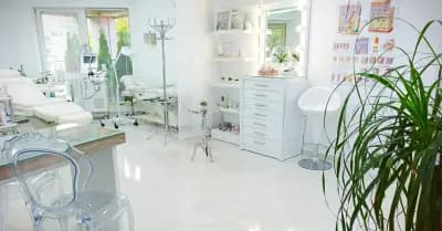 Dimka Lazarova beauty center