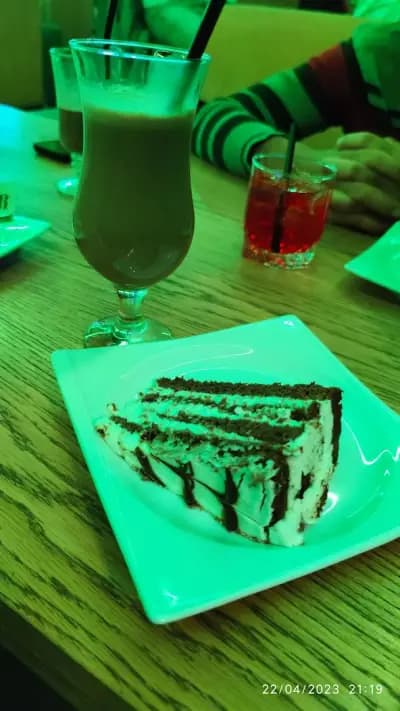 MODA BAR