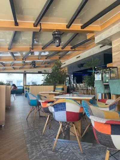 MODA BAR