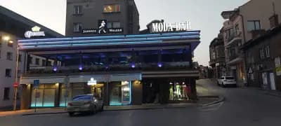 MODA BAR