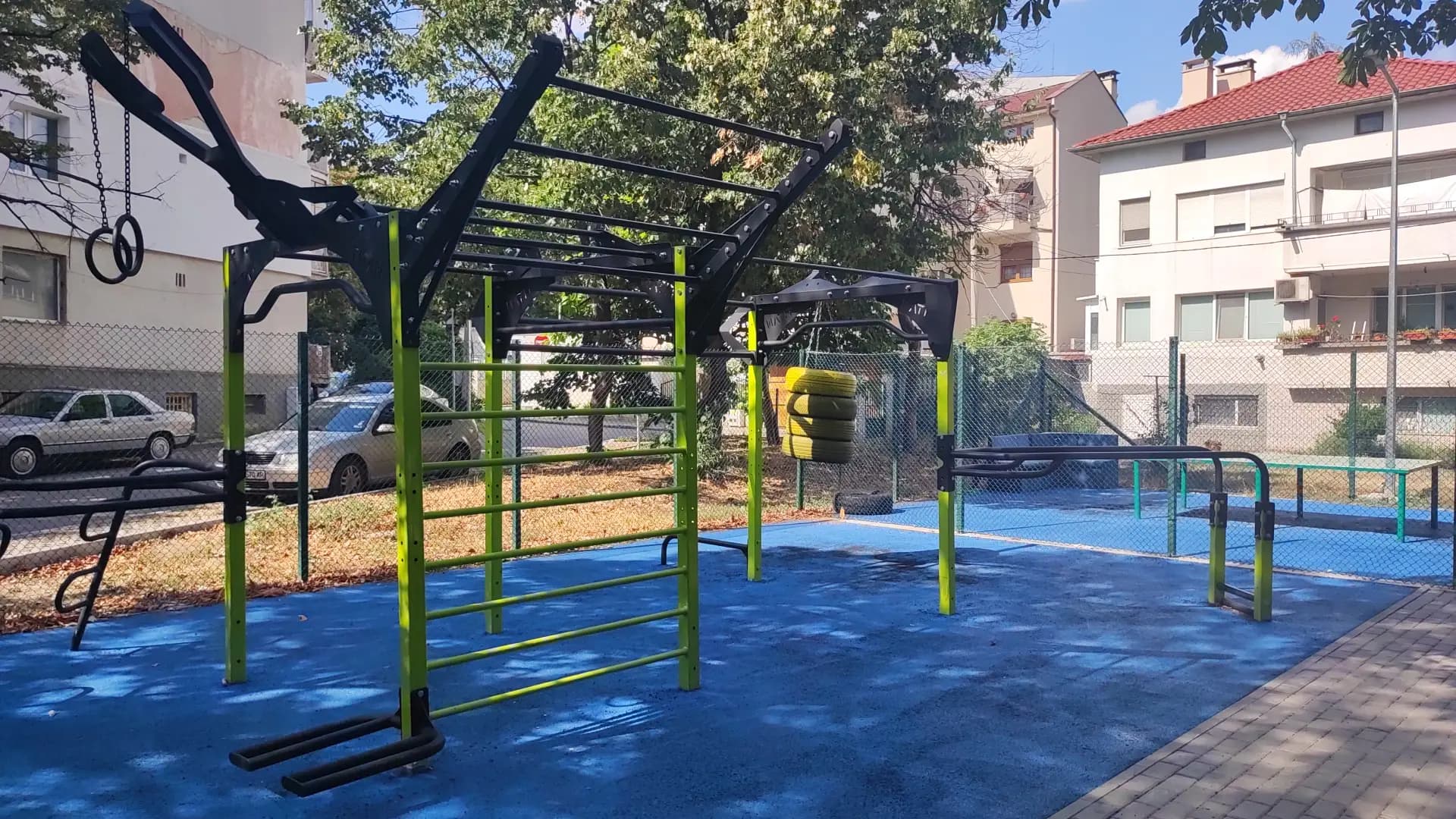 Calisthenic park, тенис на маса