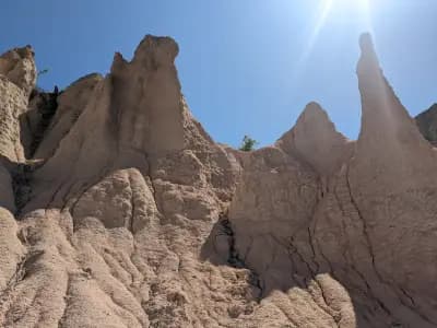 Clay mountain (Pink sandstones)