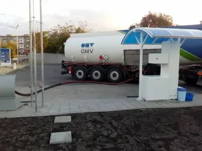 Бензино-газстанция ГИВ ГАЗ ООД