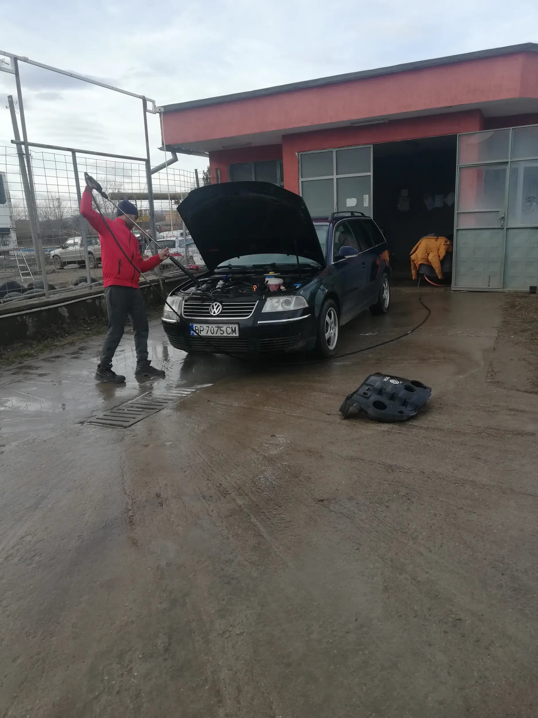 Автосервиз и бояджийски услуги