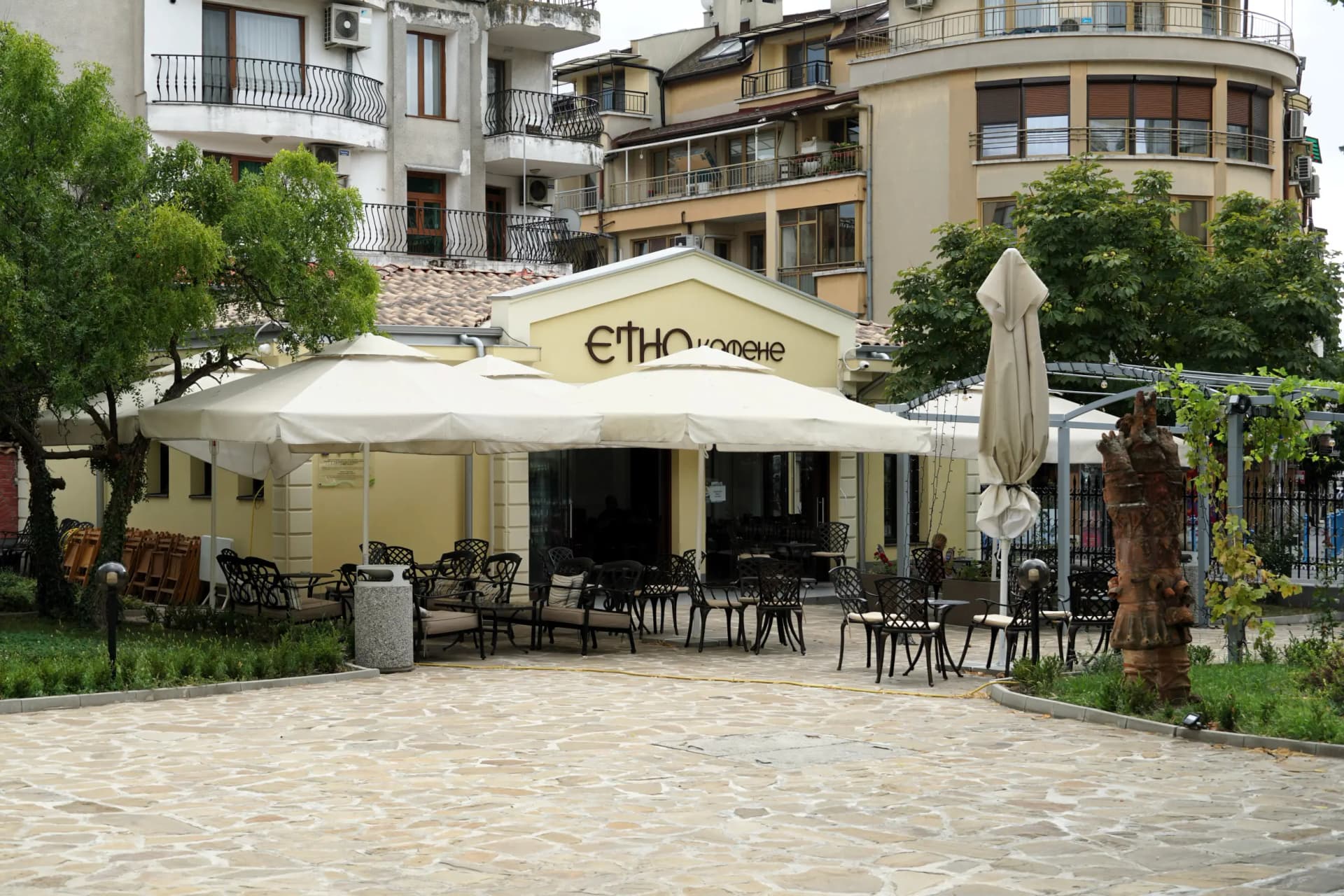 Ethno cafe