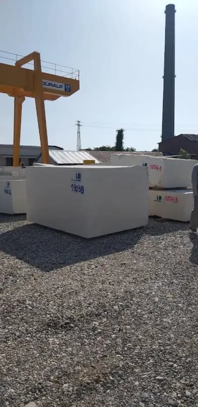 Vratsa Limestone Company LazarovMarble LTD, Vratsa 3000