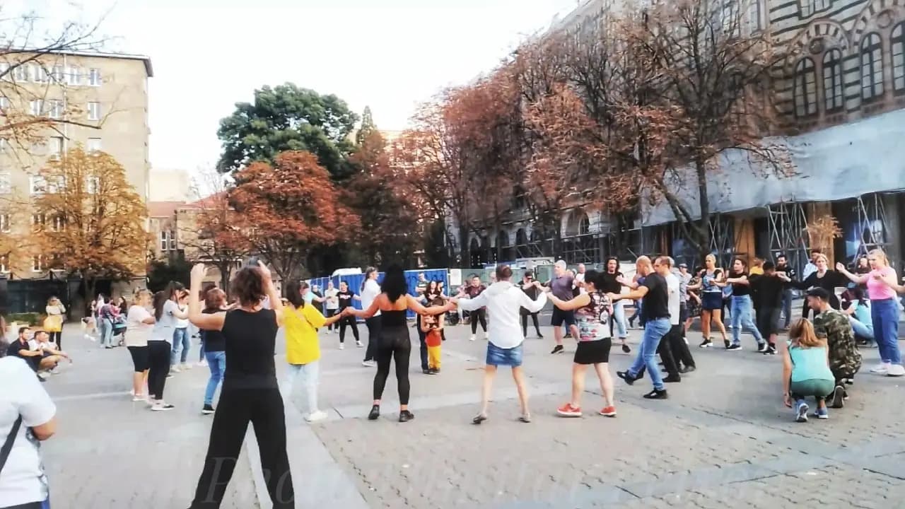Хора за хората София