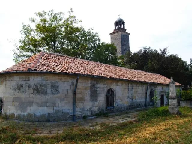 Православна църква „Св. Троица"-
