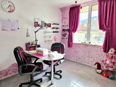 Салон за маникюр "DS nails"