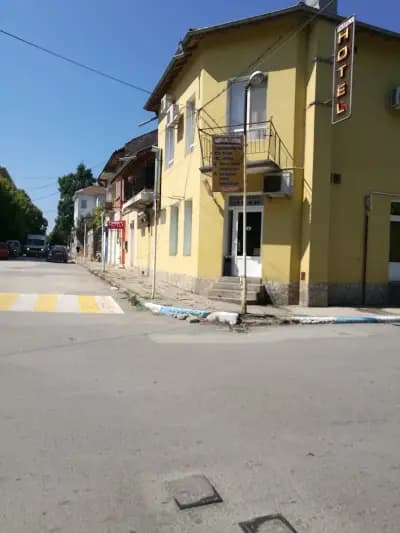 Семеен хотел Лъки