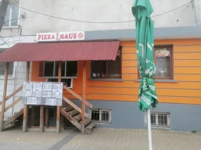 Pizza House