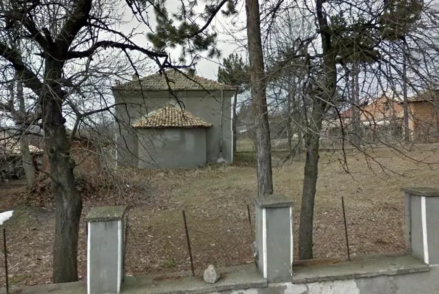 Православна църква „Св. Троица"