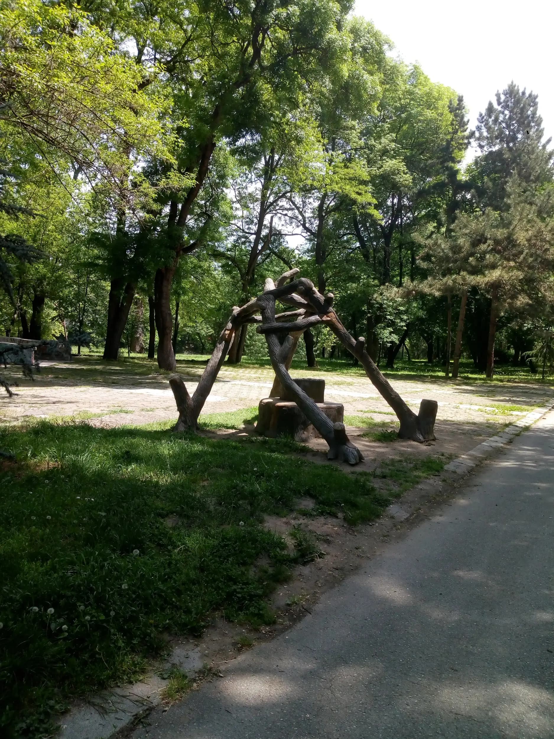 Градински фигури