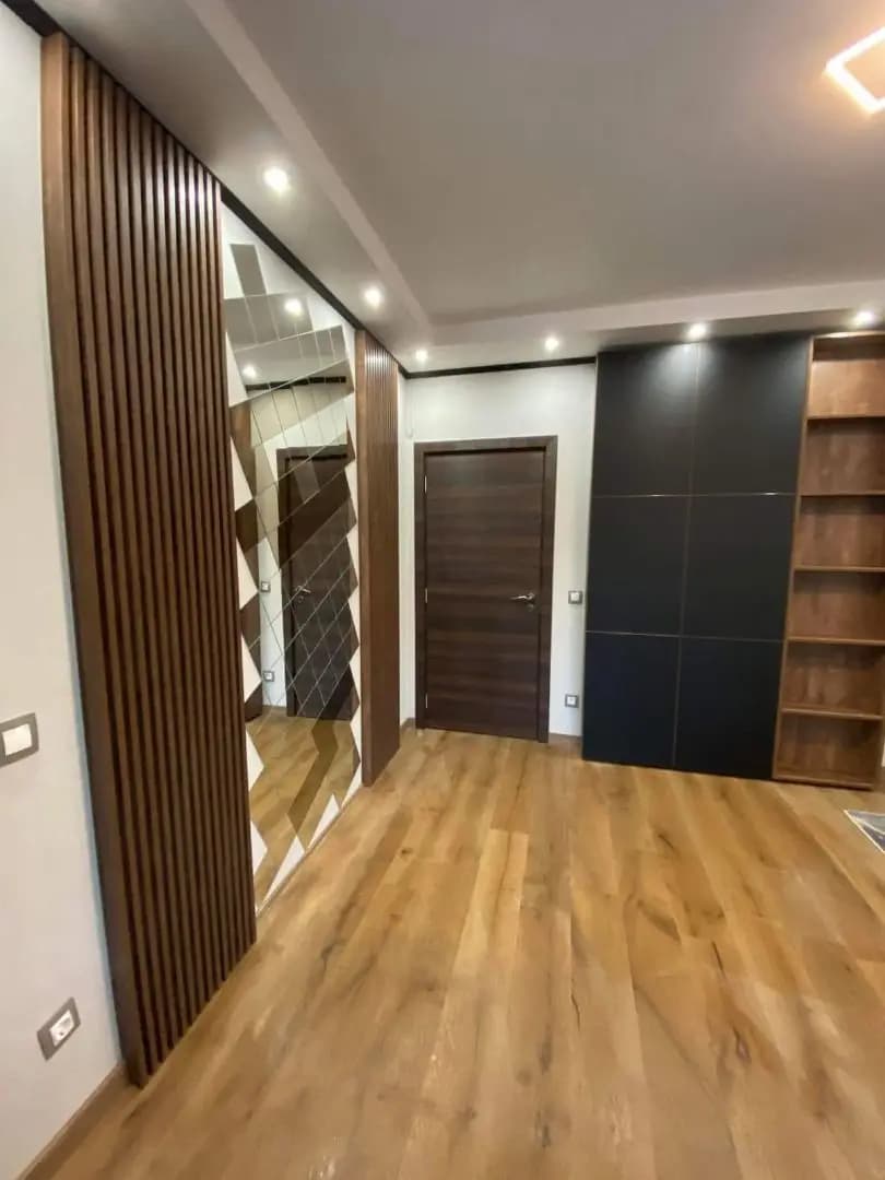 "Арт дизайн мебел" ООД