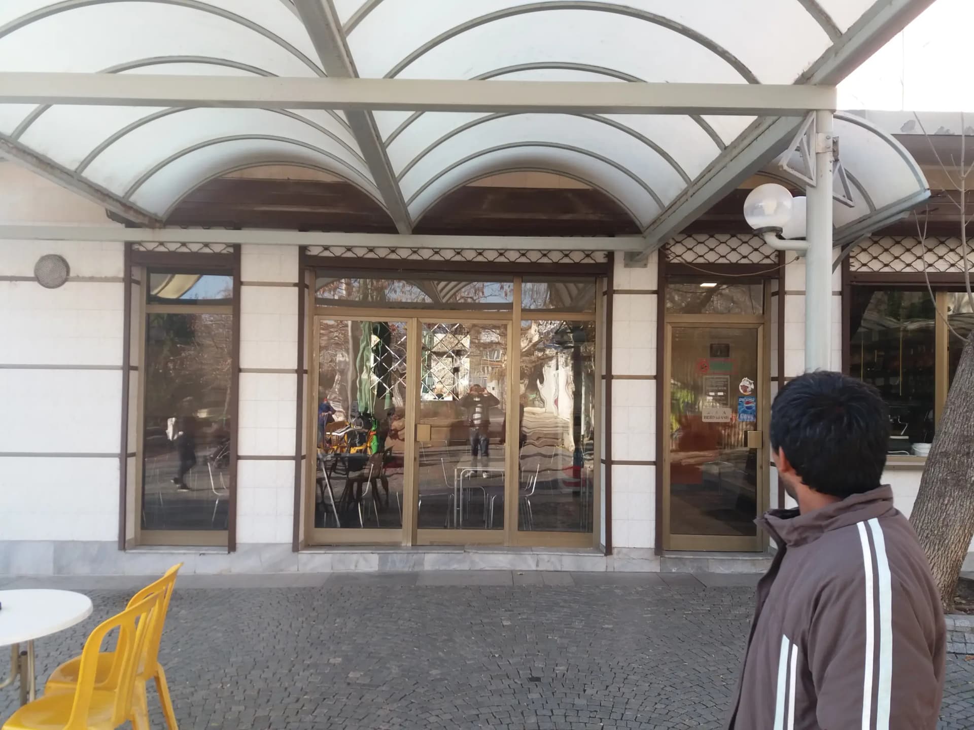 Coffee shop