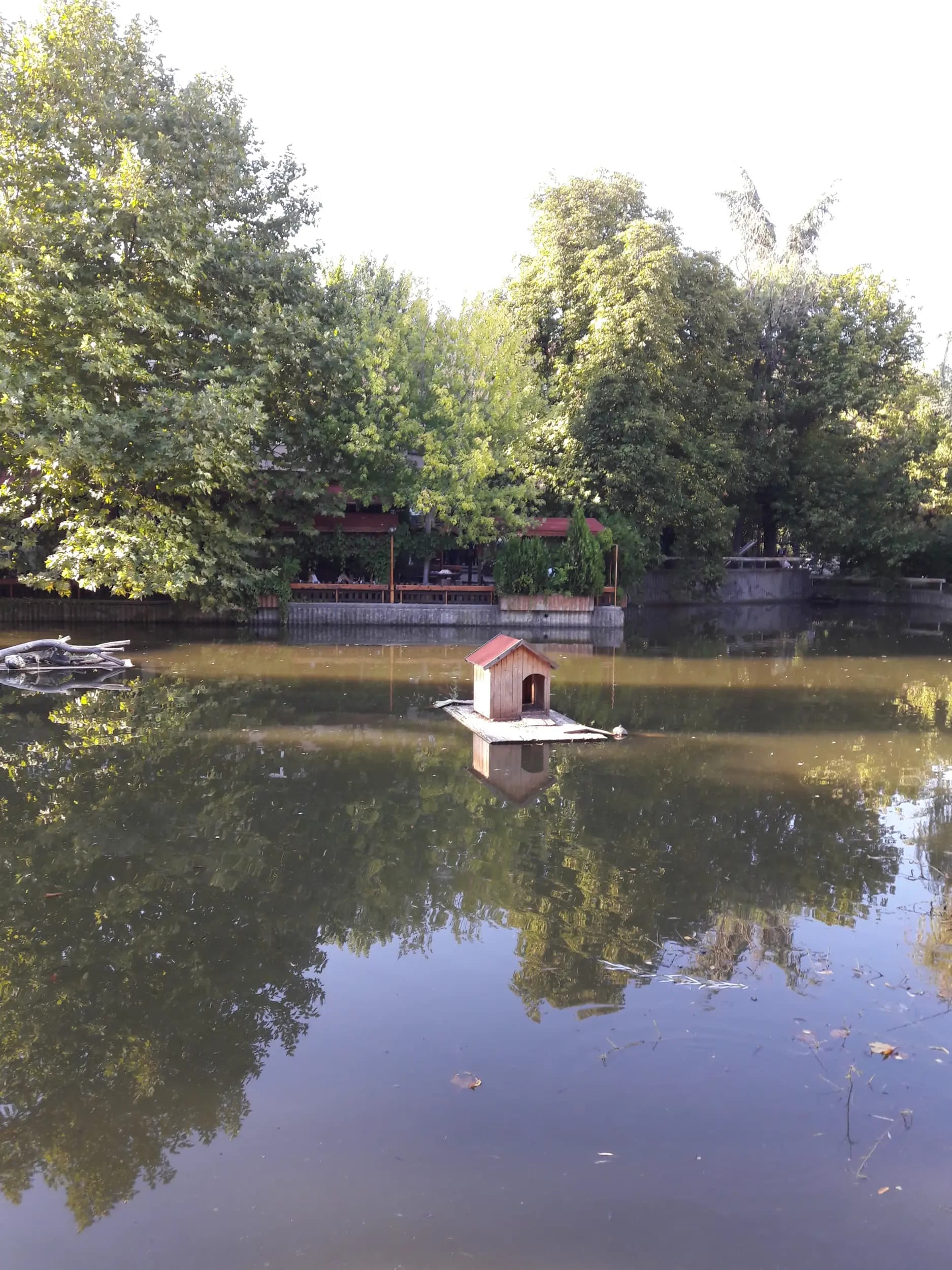 комплекс езерото