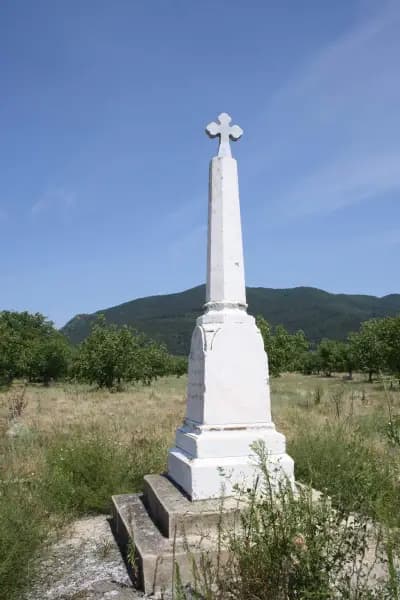 Братска руска могила
