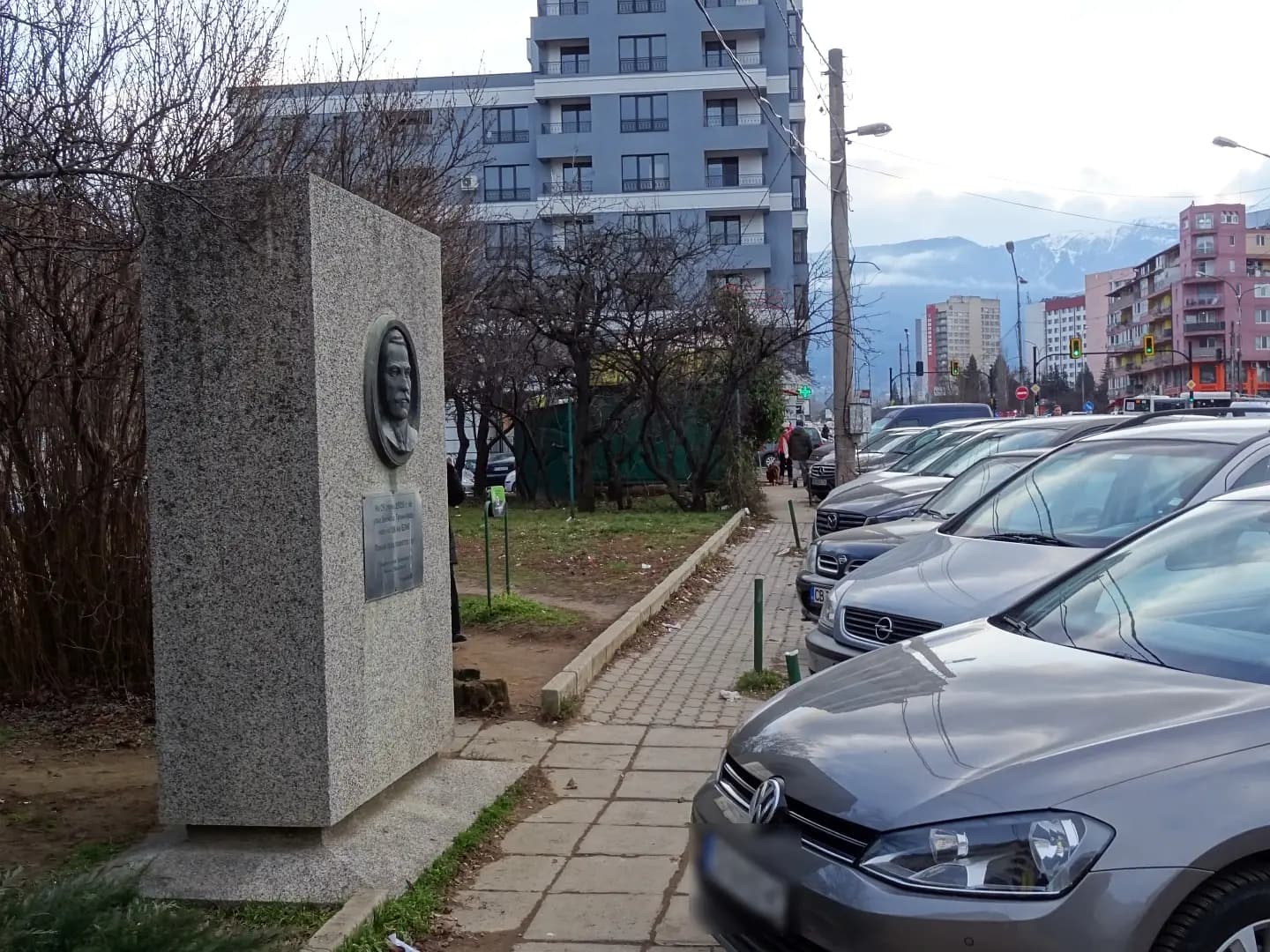 Паметник на Димитър Грънчаров