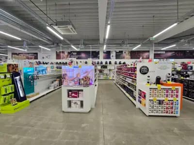 TechMart