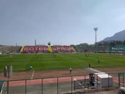 Стадион „Христо Ботев”