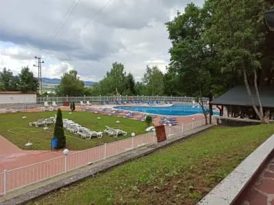 Хотел и Ресторант Генезис
