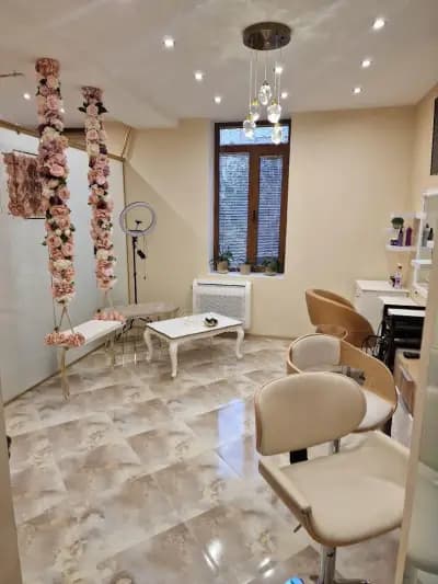 Bella Beauty House