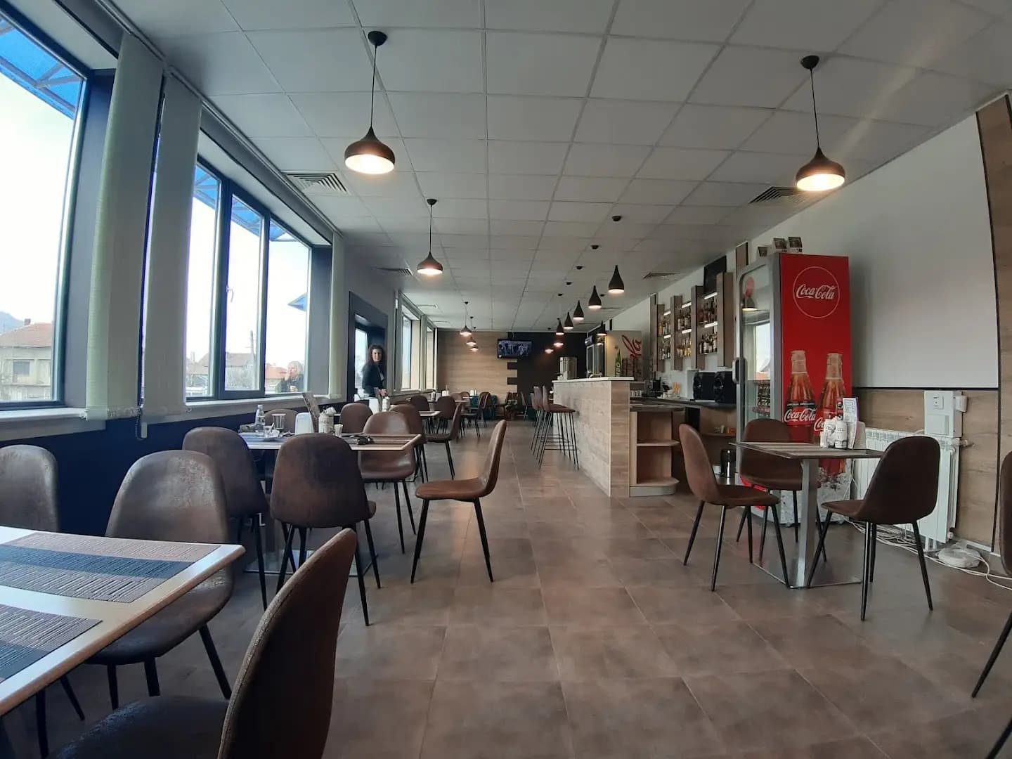 TRANS - Bar & Grill TIR Parking