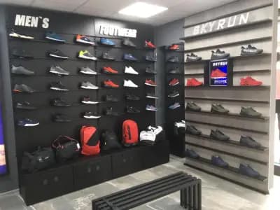 Спортен магазин Flair