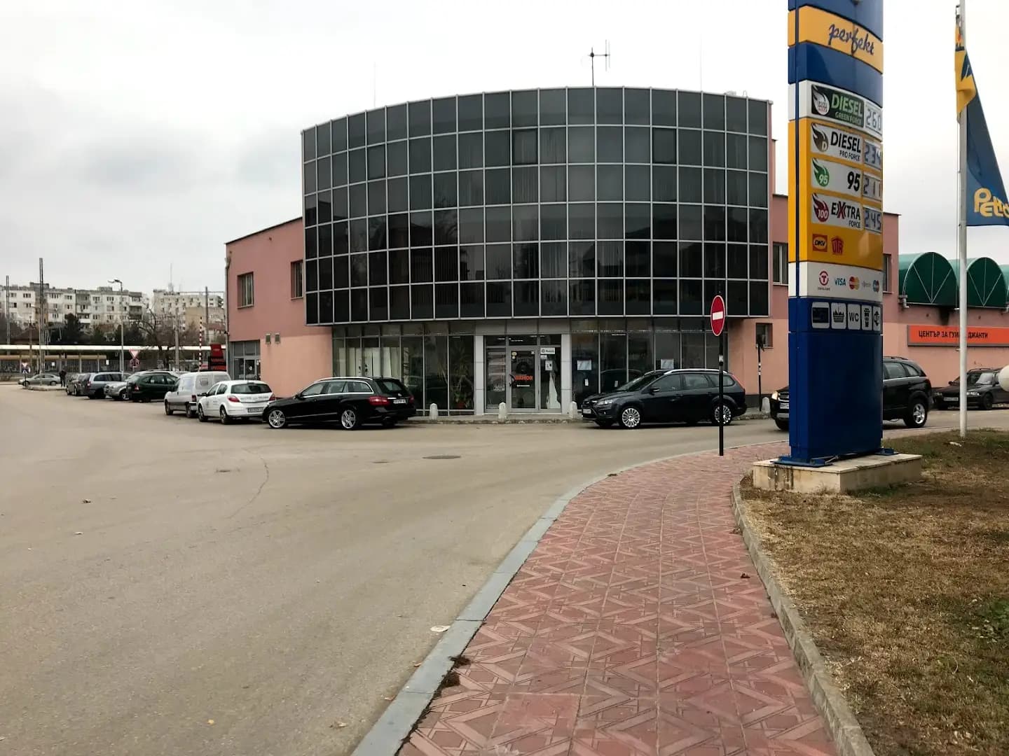 АВТОЦЕНТЪР КРАФТ