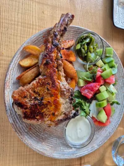 Chef's family bar&kitchen