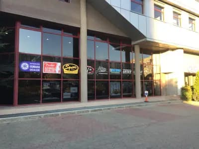 YAMAHA Music store / Музикален магазин