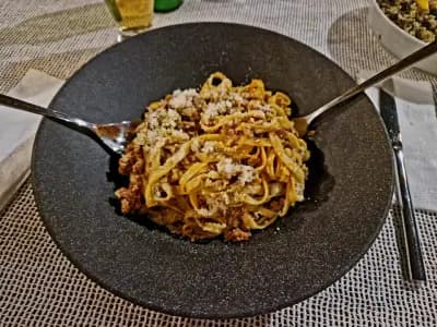 Ресторант Петрелийски