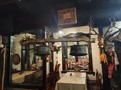 Шапковатъ кръчмъ