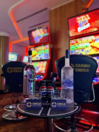 Circle gaming club