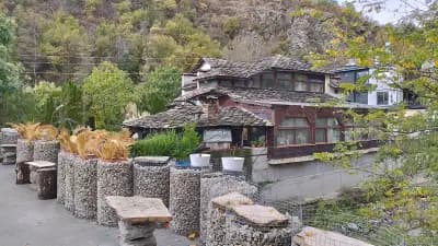 Хотел Петрелийски