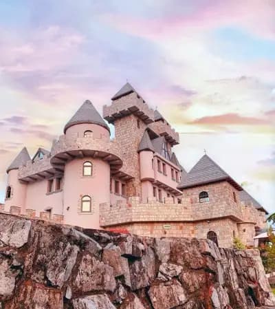 Royal Valentina Castle