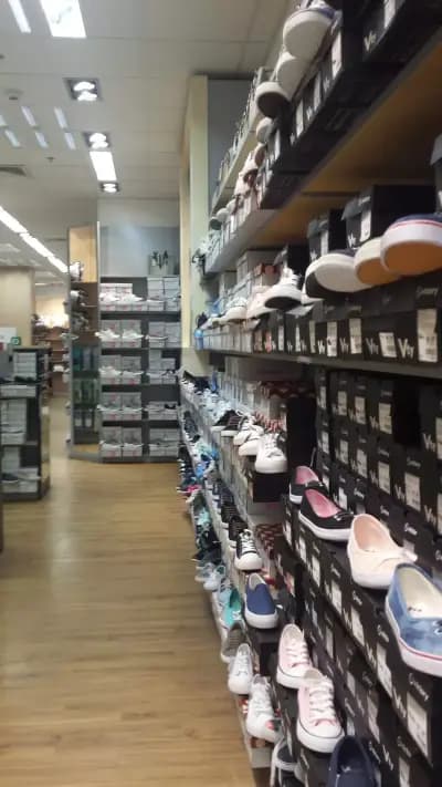 DEICHMANN