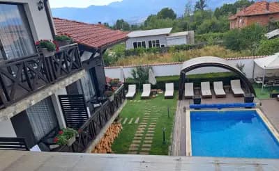 Einstein House & Spa