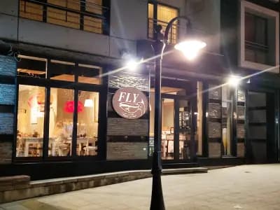FLY fish bar