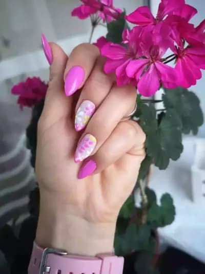 Salon Krasi nails/hair/beauty